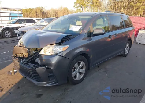 2018 Toyota Sienna Le 8 Passenger из США, поврежденный, VIN 5TDKZ3DC4JS965544